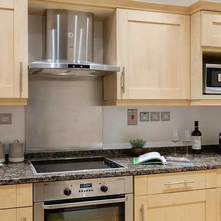 Modern And Spacious 3 Bed Apt Next To The Shard London Exterior photo
